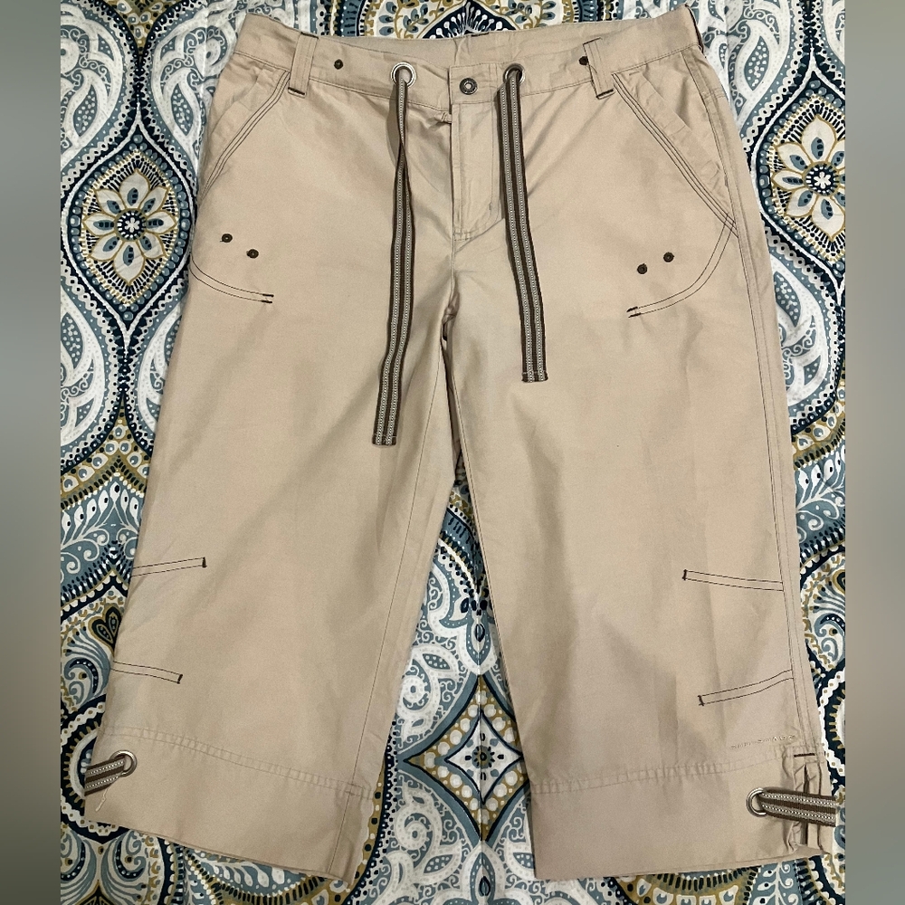Khaki Capris